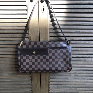 Gently used Louis Vuitton Aubagne Damier Bag